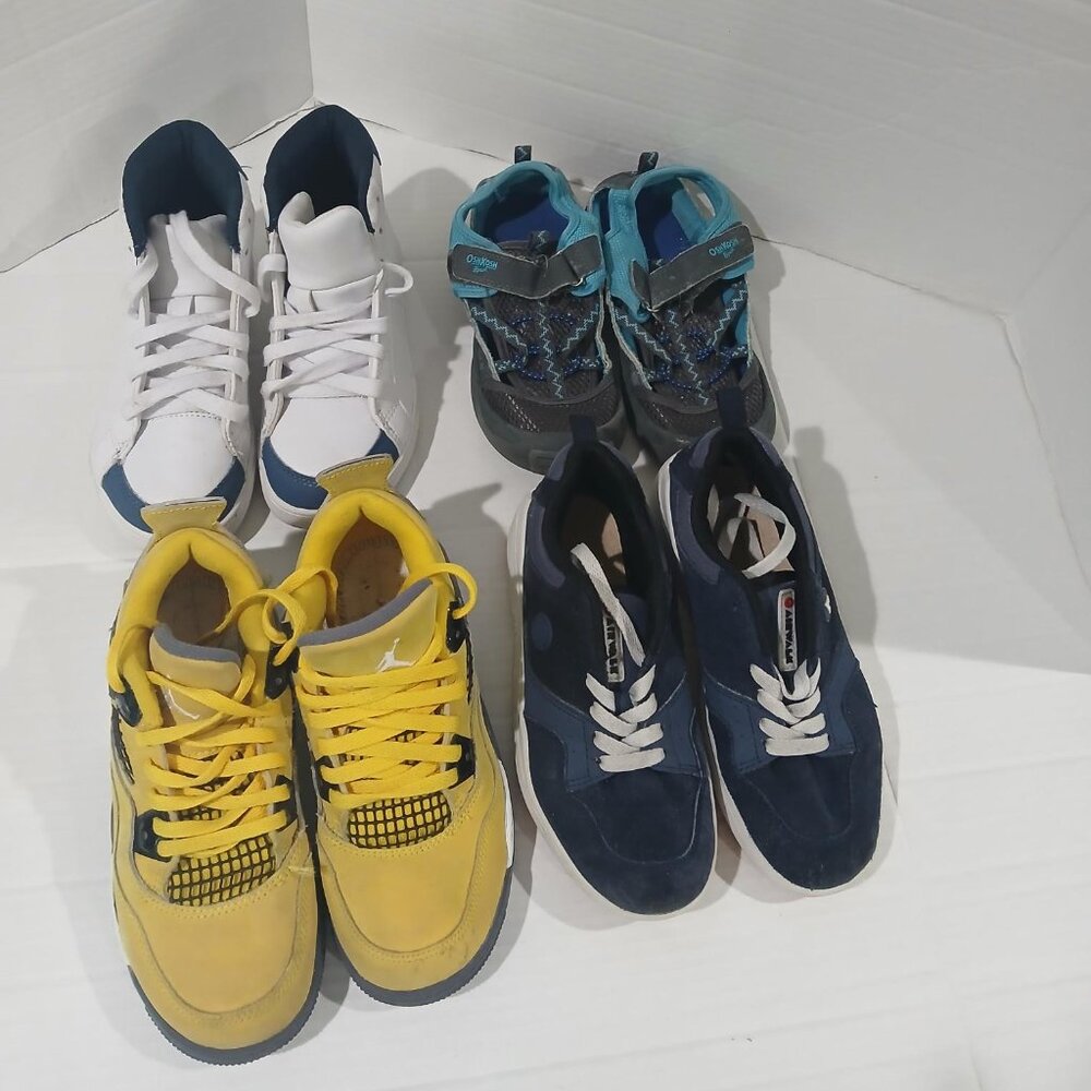 Lots of 4 kids mixed buddle boys shoes multiple brands size 1 US for young boys.